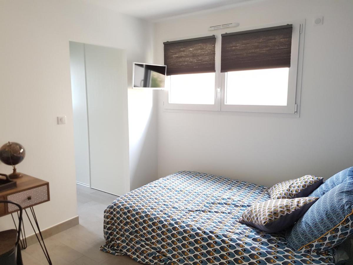 לה מאנש Chambre D'Hotes Du Muguet Avec Sdb Privative מראה חיצוני תמונה